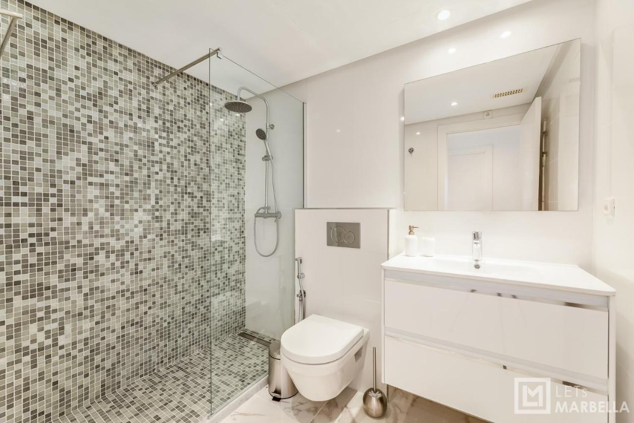 Letsmarbella - New 2Br Apartment In Puerto Banus - Pool & Parking Exterior photo